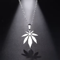 Women's necklace